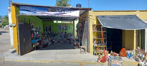 Artesanías Religiosas Santiago Acatlán (FAM ROJAS)