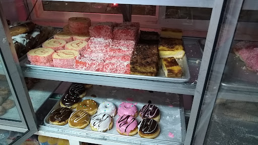 Panaderia Y Pasteleria La Tapatía