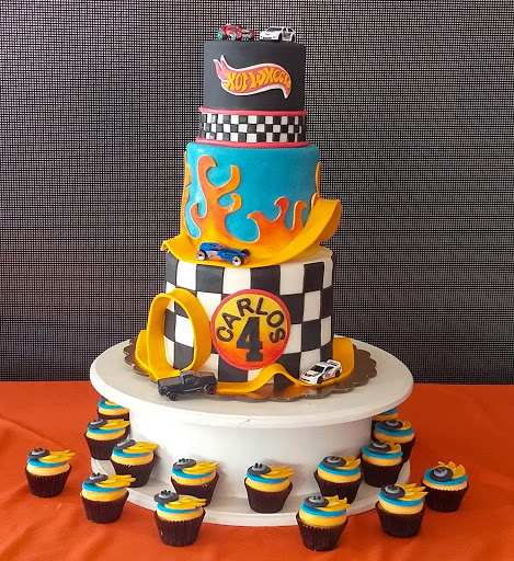 Castillo Cakes