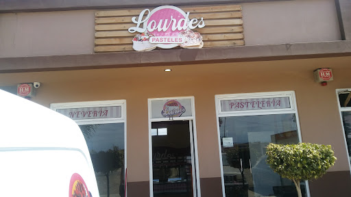 Pastelería Lourdes San Quintín