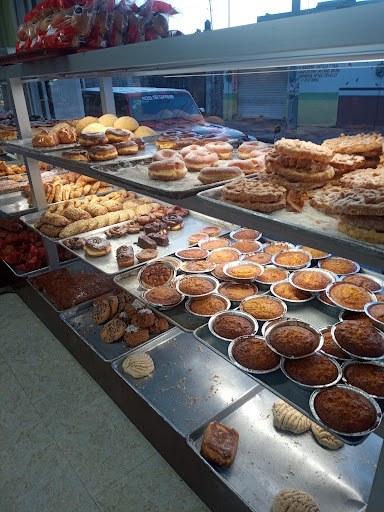 Panificadora y Pastelería Lirio