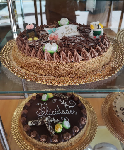 Confitería Pastelería Landín