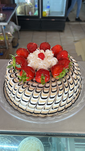 Mariana Cake