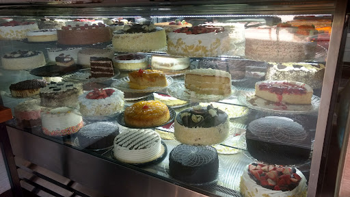 Massi Pasteles & Café