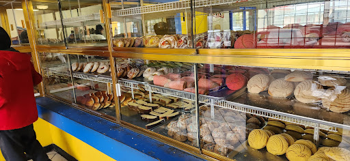 Panaderia La Colonial
