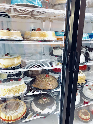 Panadería y Repostería La Familia