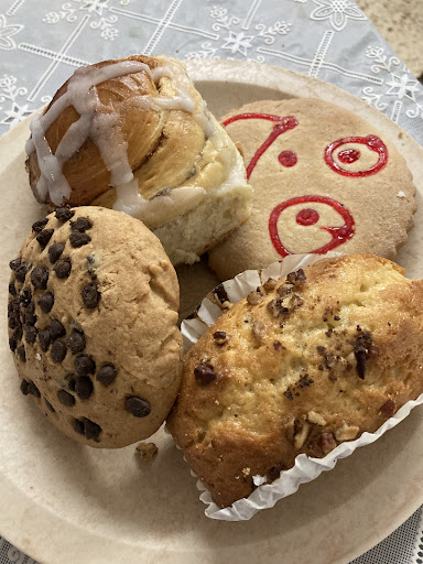 PANADERÍA Y PASTELERÍA "KIKES"