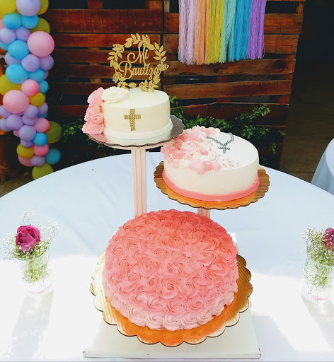 Pastelería La Fiesta-Regalos y Novedades el Chihuahuita