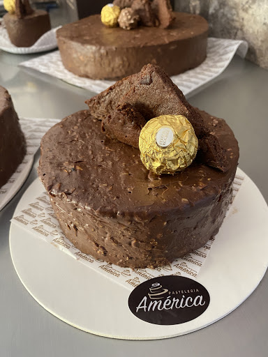 Pastelería América Suc. Chapala