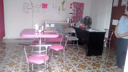 Pastelería El Renacer Sucursal tizimin