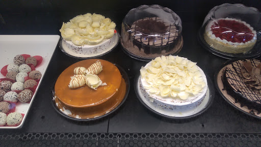 Pastelería y Panadería Lecaroz Candiles