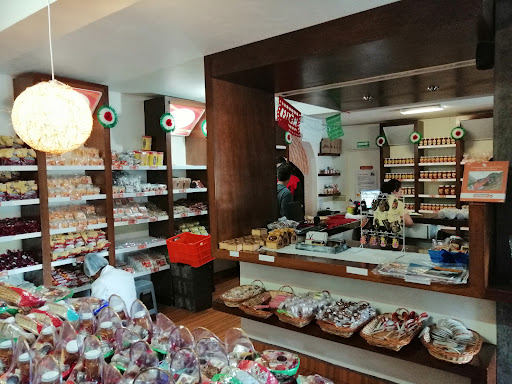 Dulces Bernal y Casa Museo del Dulce