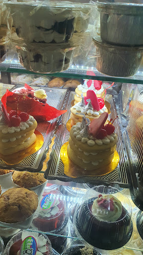 Postres y quesos Eli