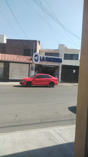 Panificadora Y Pastelería La Hacienda