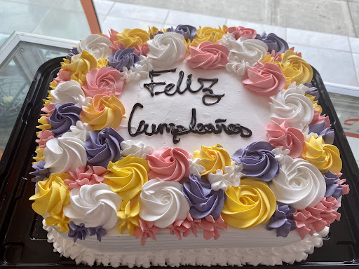 Dulce relleno pastelería