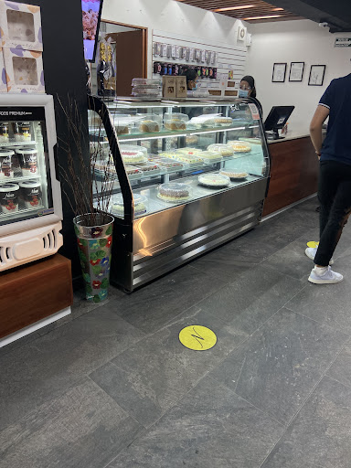 NINA PASTELERÍA GÓMEZ PALACIO