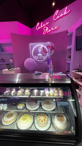 Elsa Pulido, Cakes, Cook, Store