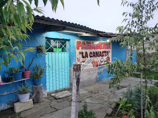 Panadería, Pastelería y Repostería "La Canasta"