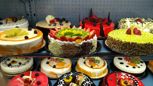 Pastelería y Panadería Lecaroz Borbolla