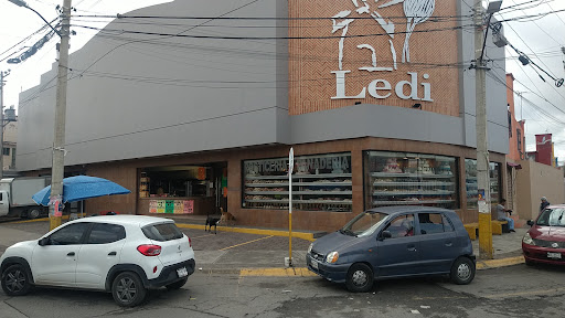 Rosticería y Panadería Ledi Ara 3