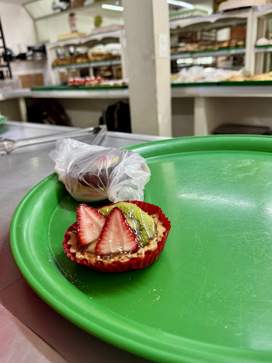 Panificadora y Pastelería Los Pinos