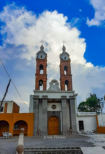 La Joya Chica