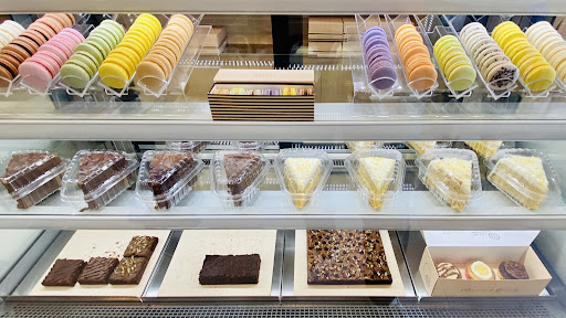 Natisa Macaron & Bakery