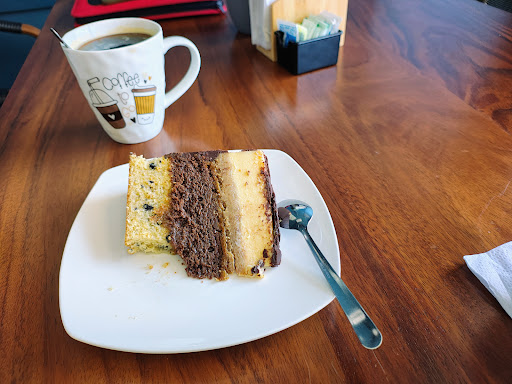 Lupita Bustos Pastelería y Café