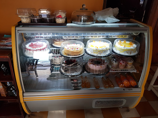 Candy Ross Pastelería y Cafeteria