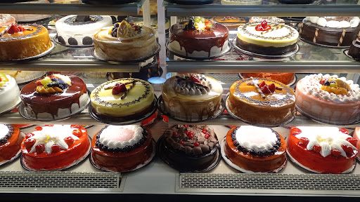 Pastelería y Cafetería Polo