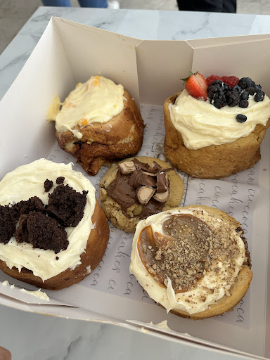 CIOCCO CAKES ROLES