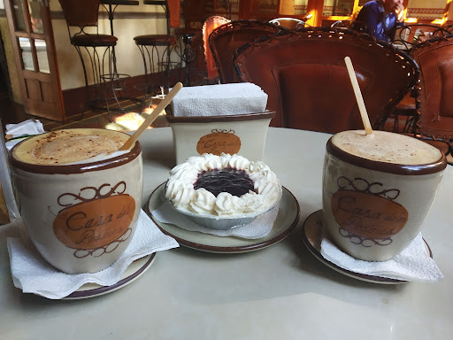 Casa De Los Pasteles