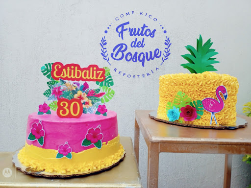 Pastelería Frutos del Bosque