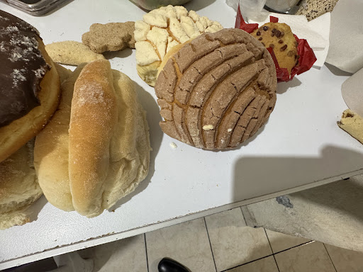 Panadería Y Pastelería Linares
