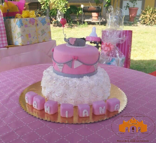 Distribuidora Y Pastelería La Hacienda
