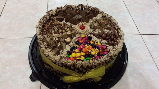 Panaderia y Reposteria " Mina "
