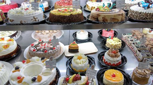 Pastelería y Panadería Lecaroz Av. México