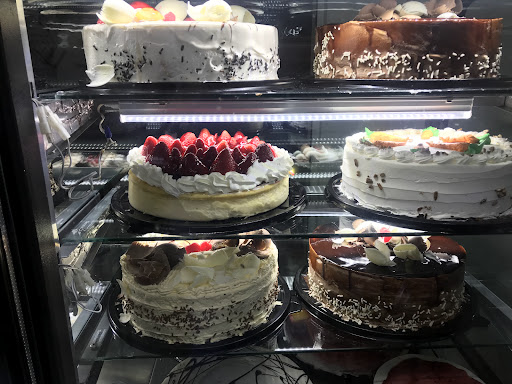 Pastelería América Suc. Chapala