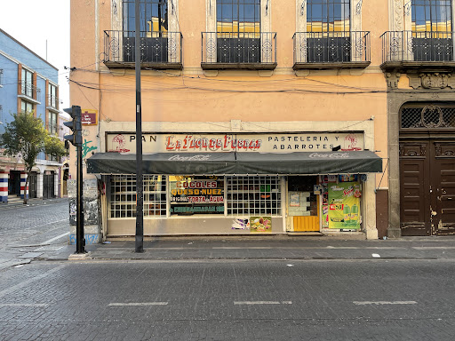 Panaderia y Abarrotes La Flor de Puebla