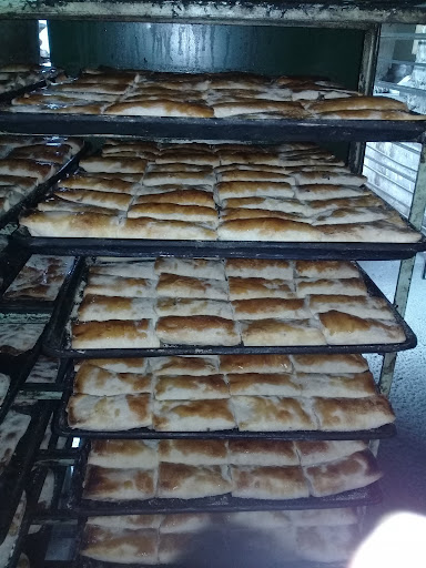 Panaderia y repostreria El Carmen