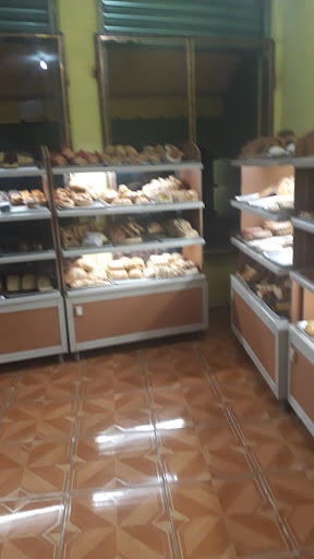 Panaderia Y Pasteleria "San Mateo"