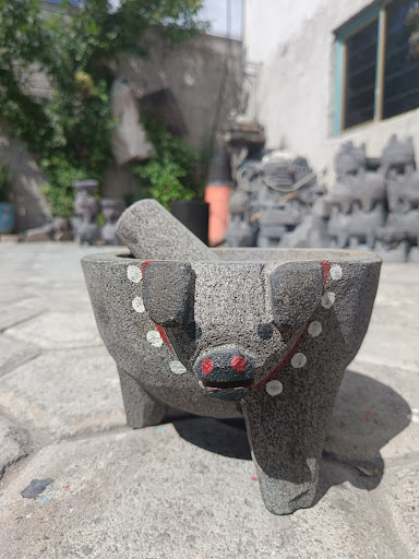 Molcajetes de piedra volcánica